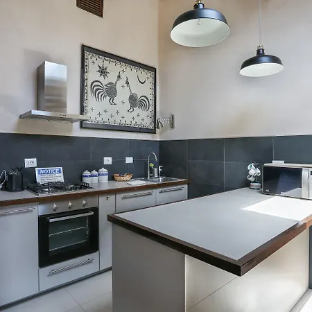 Belle Arti Penthouse In Florencie