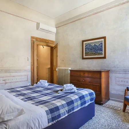Apartmán Belle Arti Penthouse In